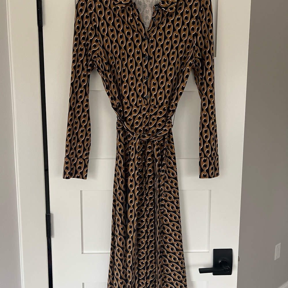 Boden Black and Tan Chain Print Long Sleeve Dress